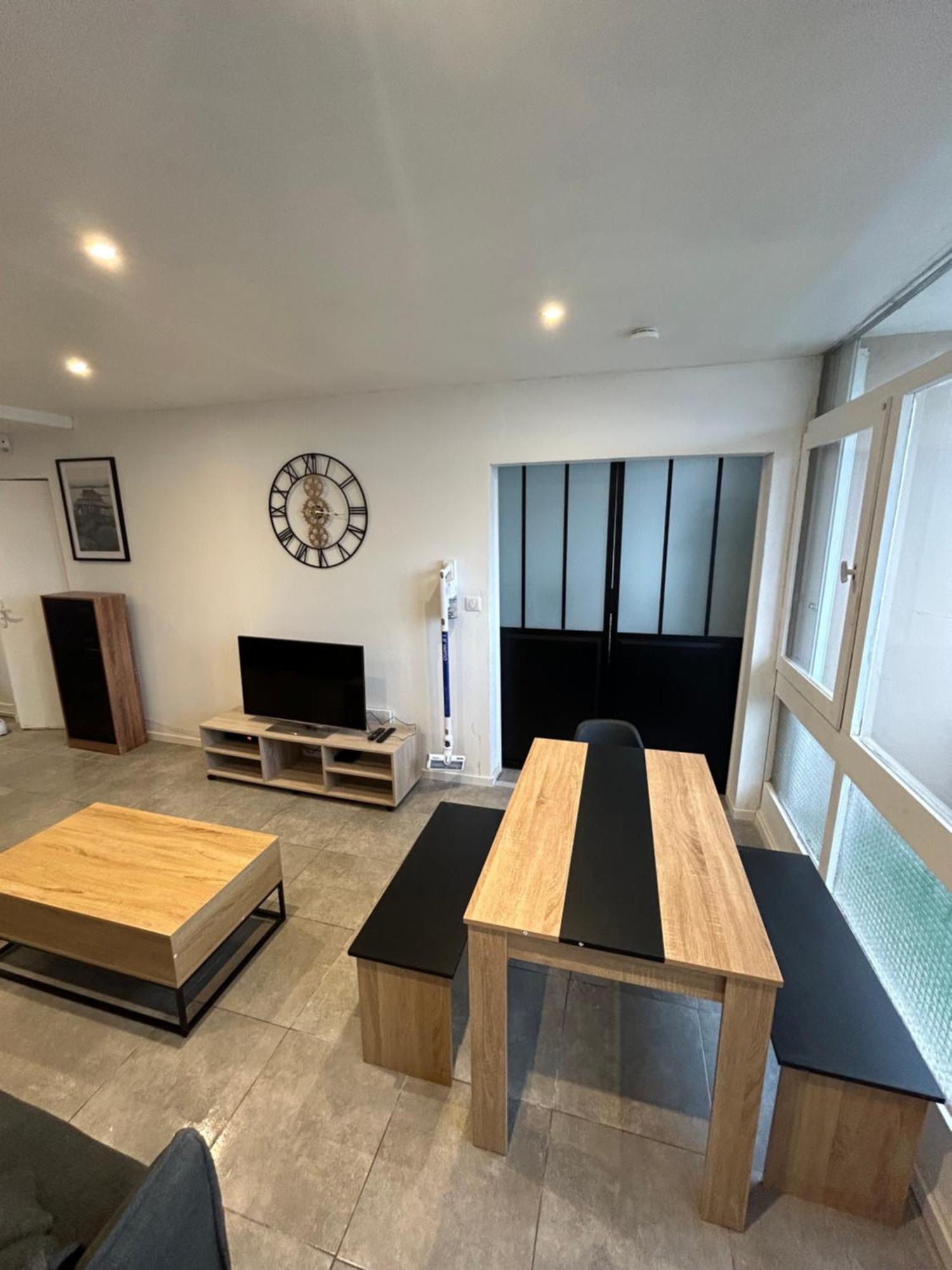 Appt 3Pieces Centre Ville بيسكاروس المظهر الخارجي الصورة